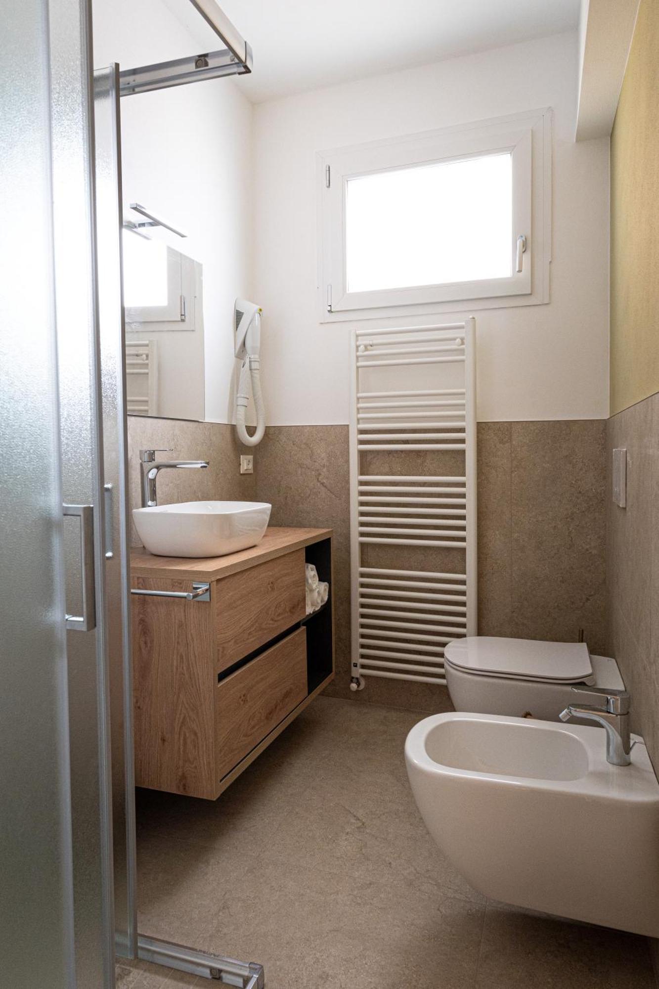 Fiori Sull'Acqua Apartments Пескьера-дель-Гарда Экстерьер фото